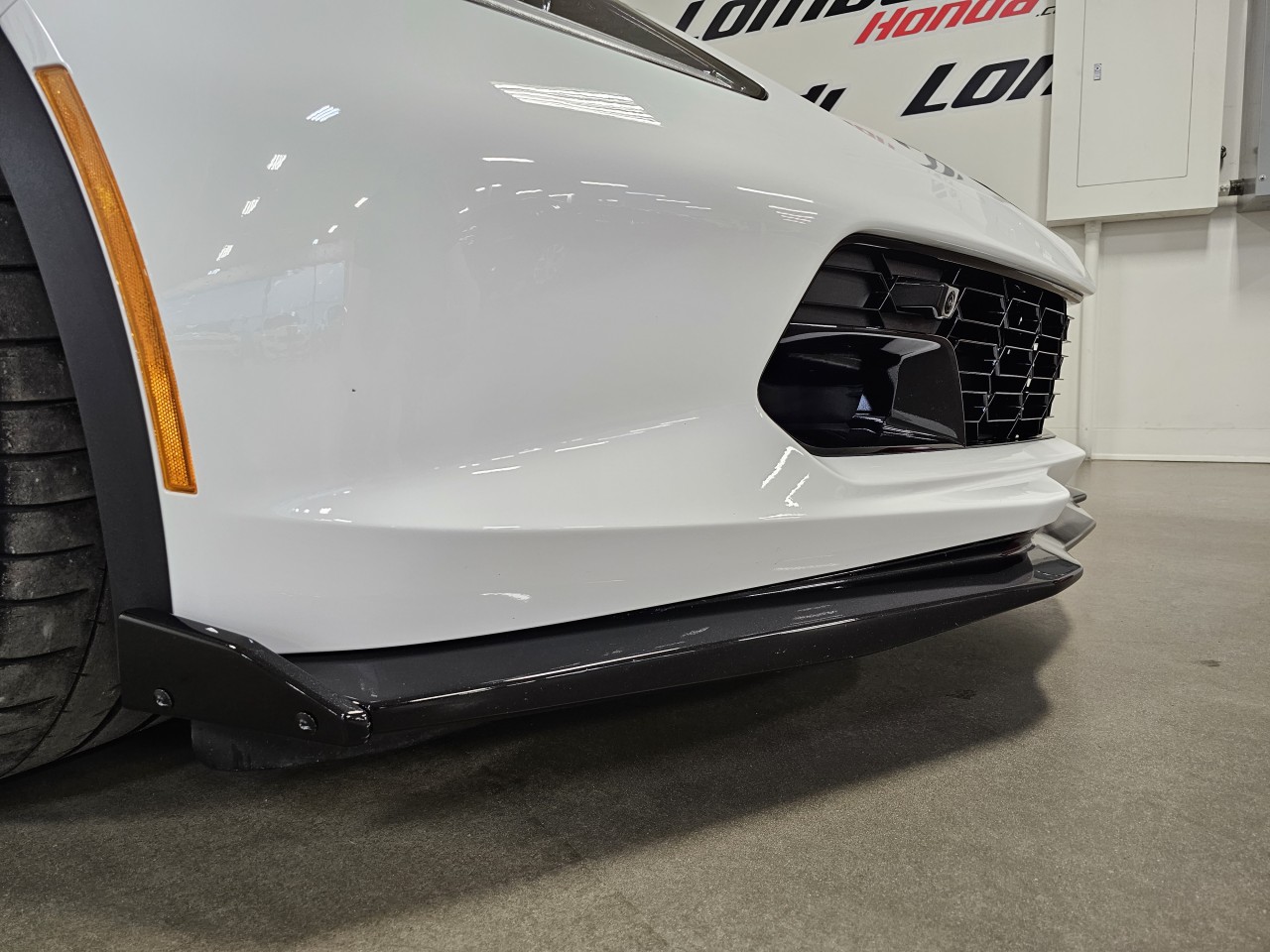 2019 Chevrolet Corvette - Image 21