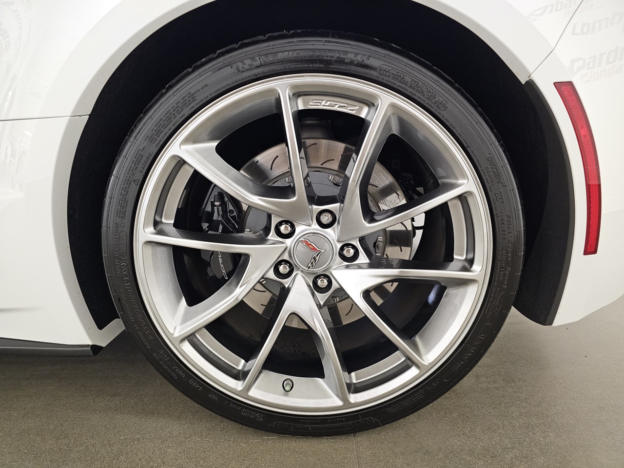 2019 Chevrolet Corvette - Image 26