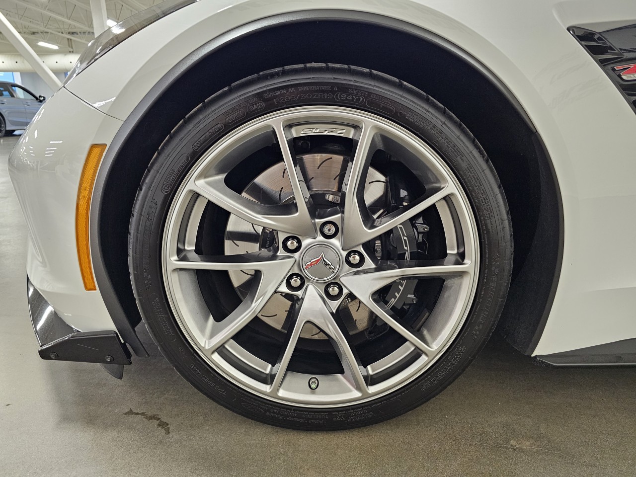 2019 Chevrolet Corvette - Image 27
