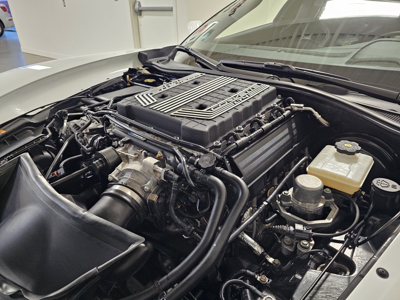 2019 Chevrolet Corvette - Image 30