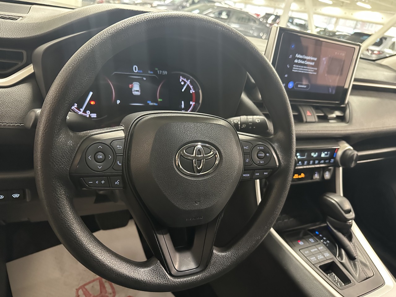 2024 Toyota RAV4 - Image 17