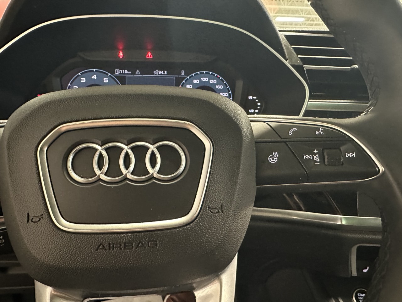 2025 Audi Q3 - Image 17