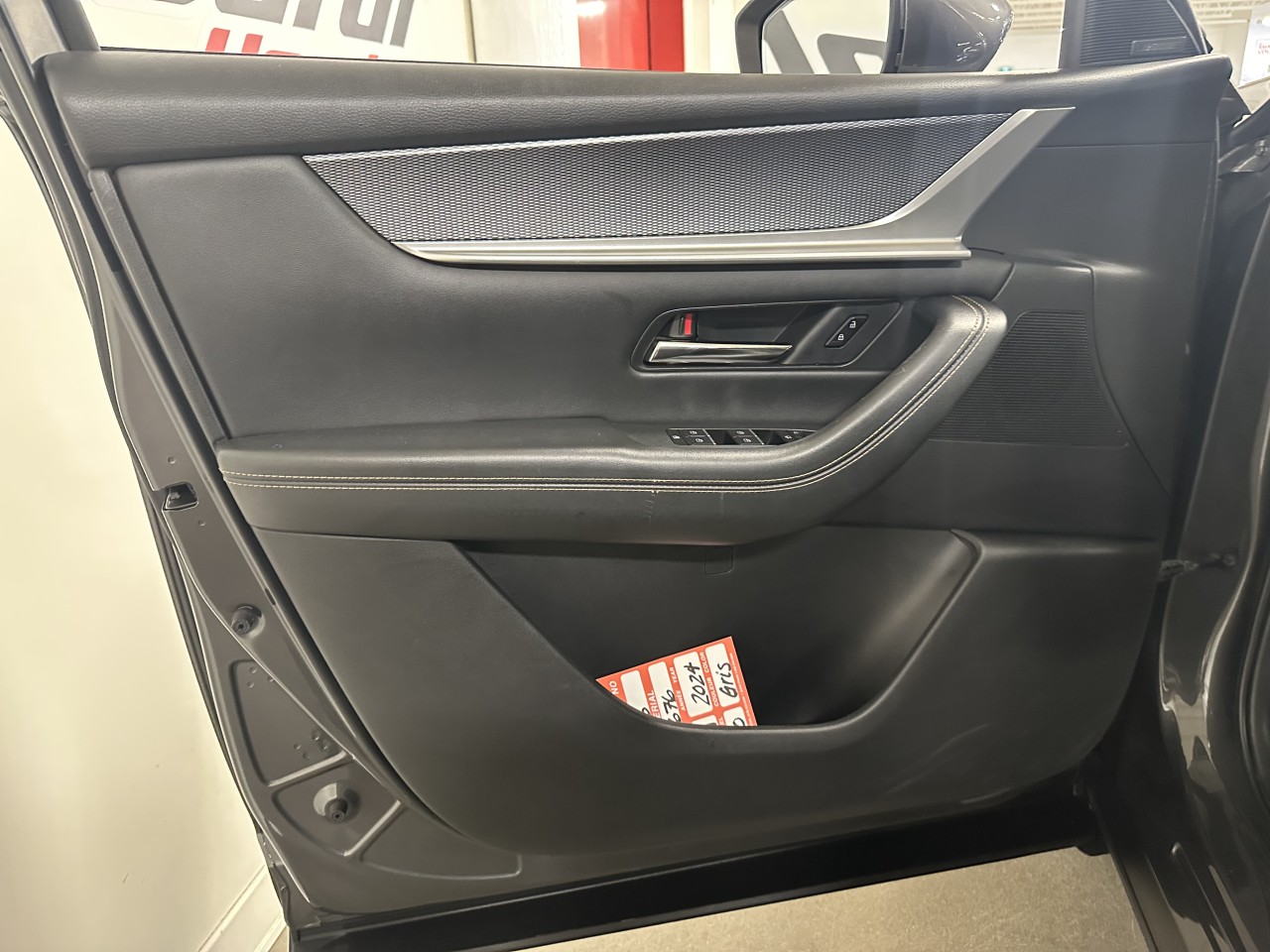 2024 Mazda CX-9 - Image 11