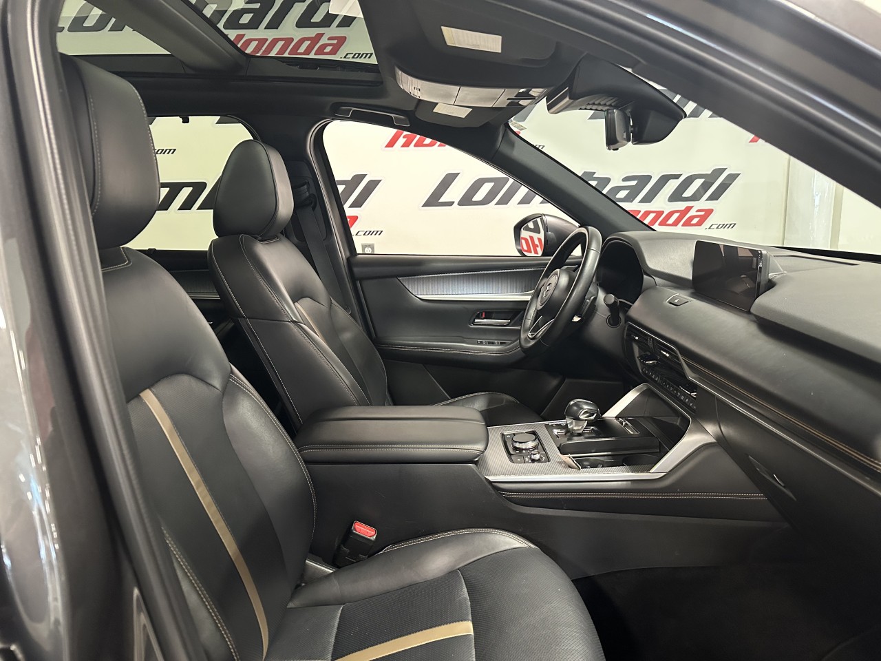 2024 Mazda CX-9 - Image 30