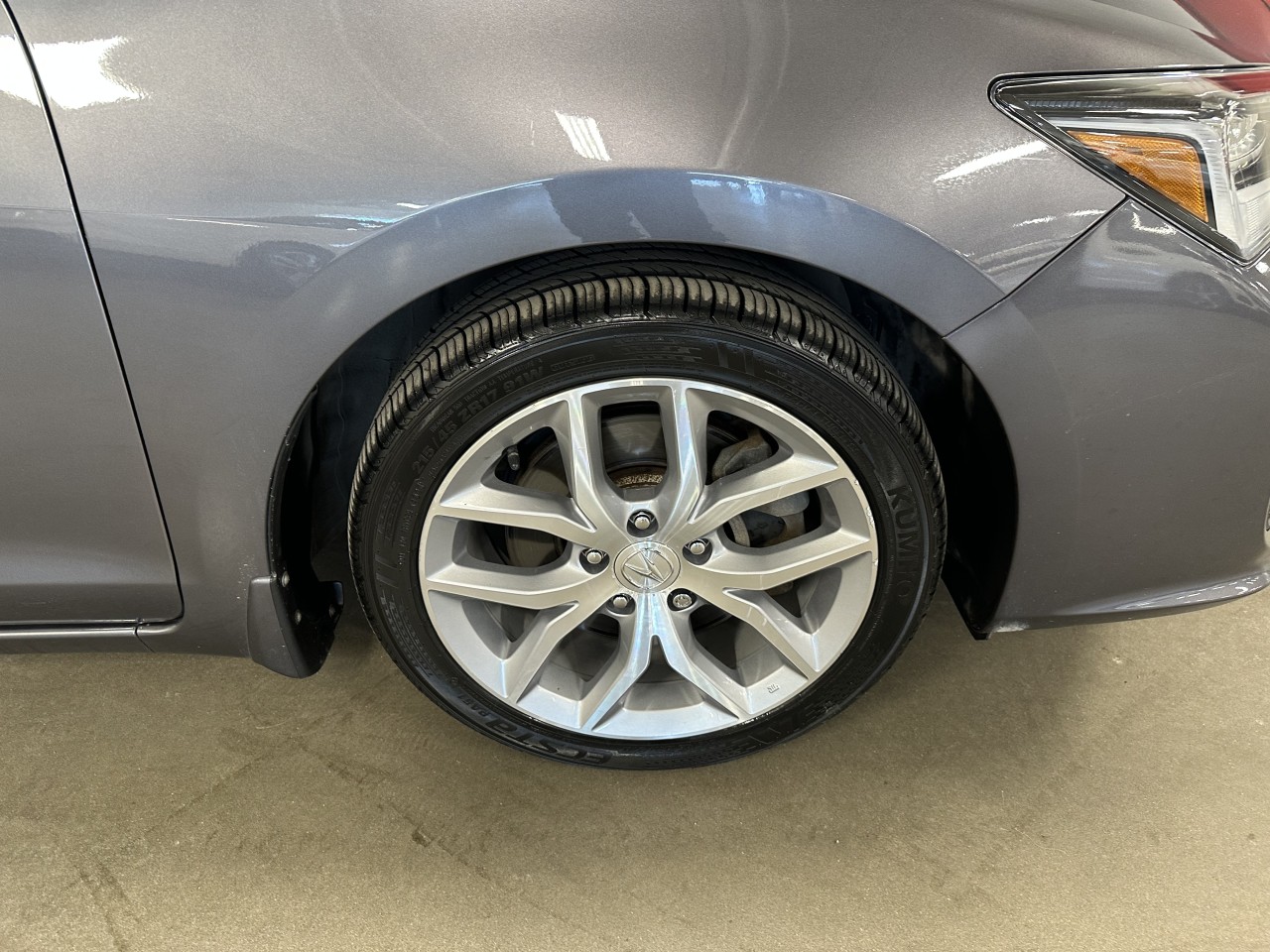 2019 Acura ILX - Image 10