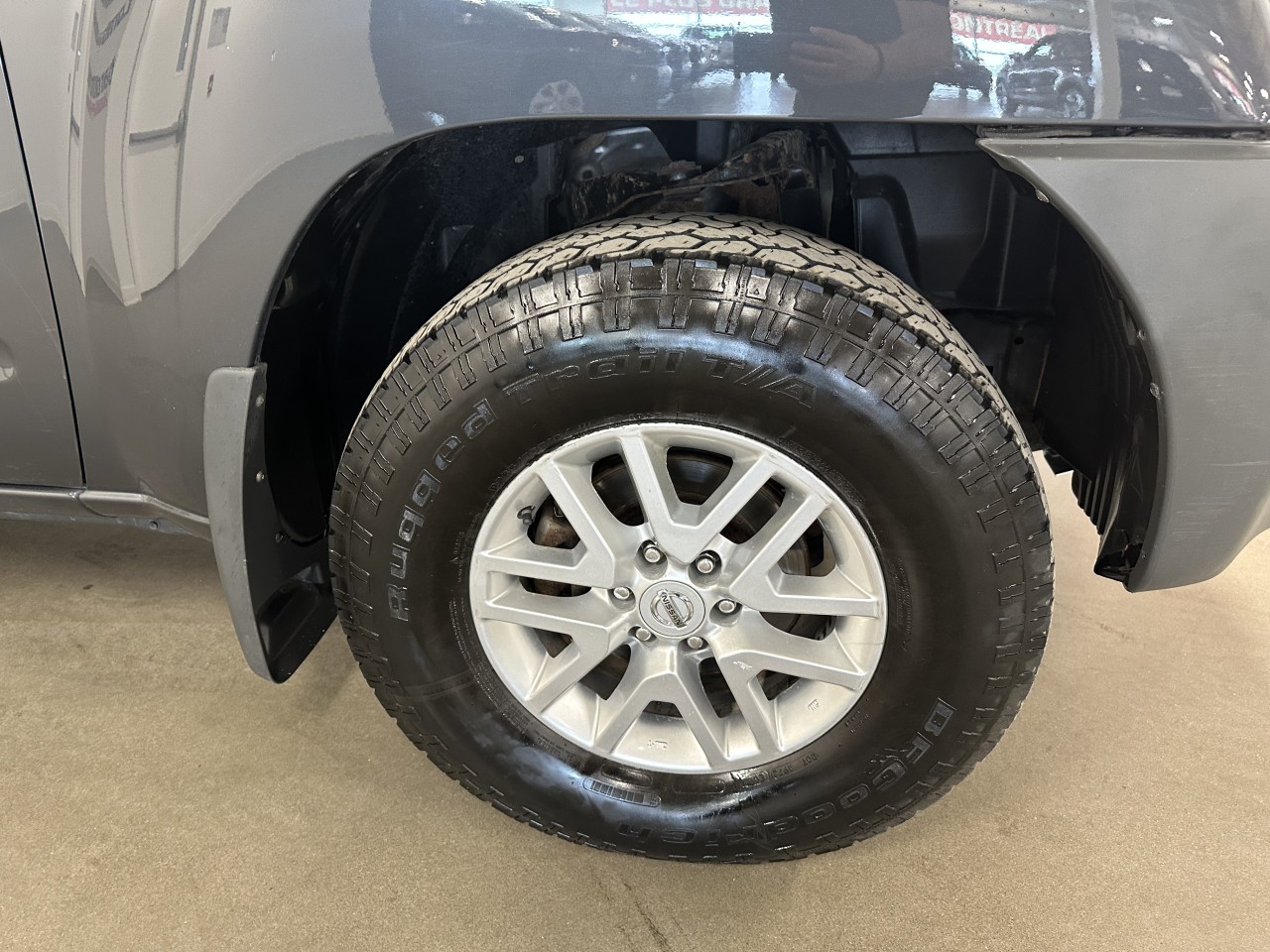 2014 Nissan Xterra - Image 6