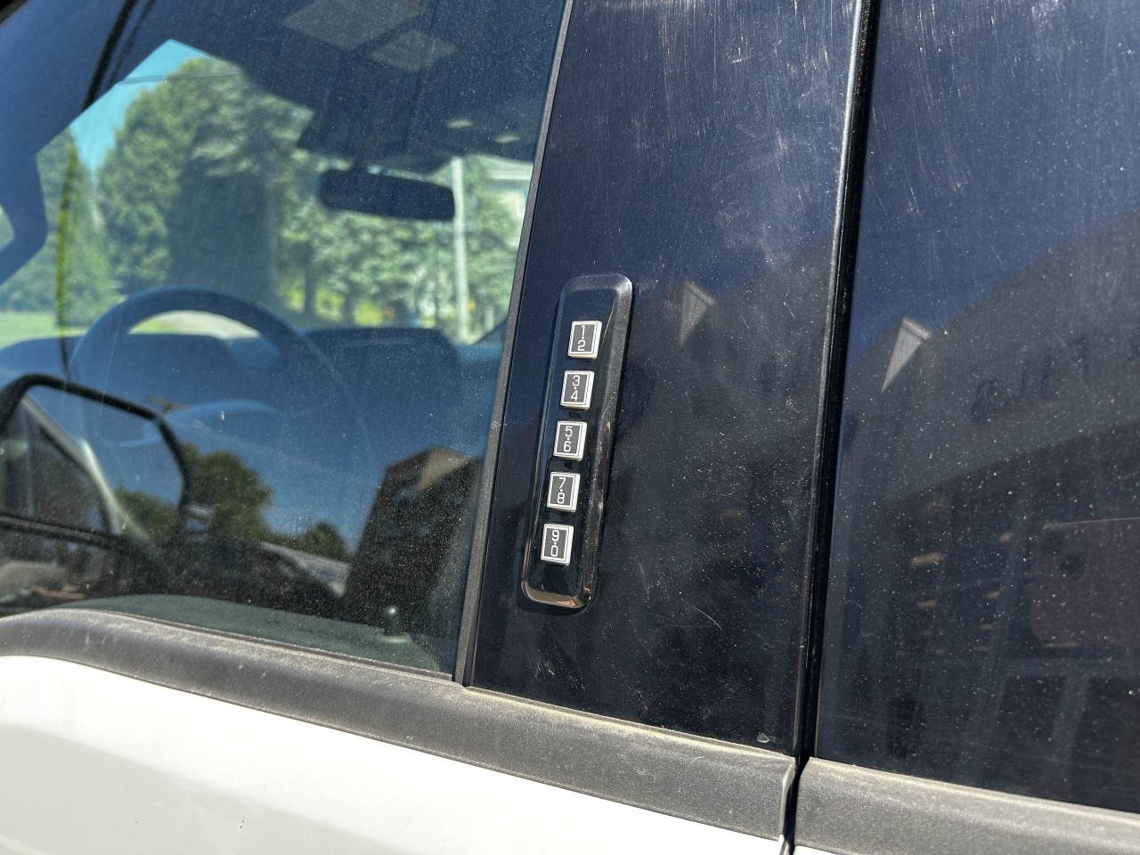 2024 Ford F-150 - Image 9
