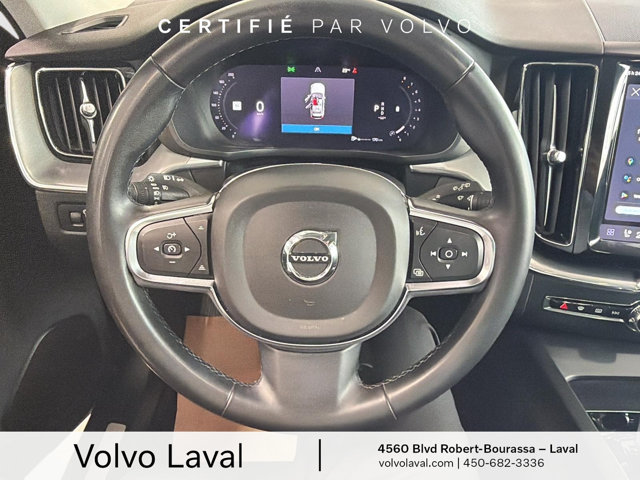 2022 Volvo XC60 - Image 11