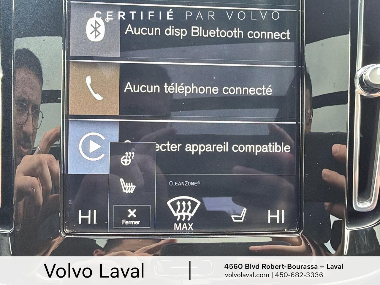 2022 Volvo XC40 - Image 13