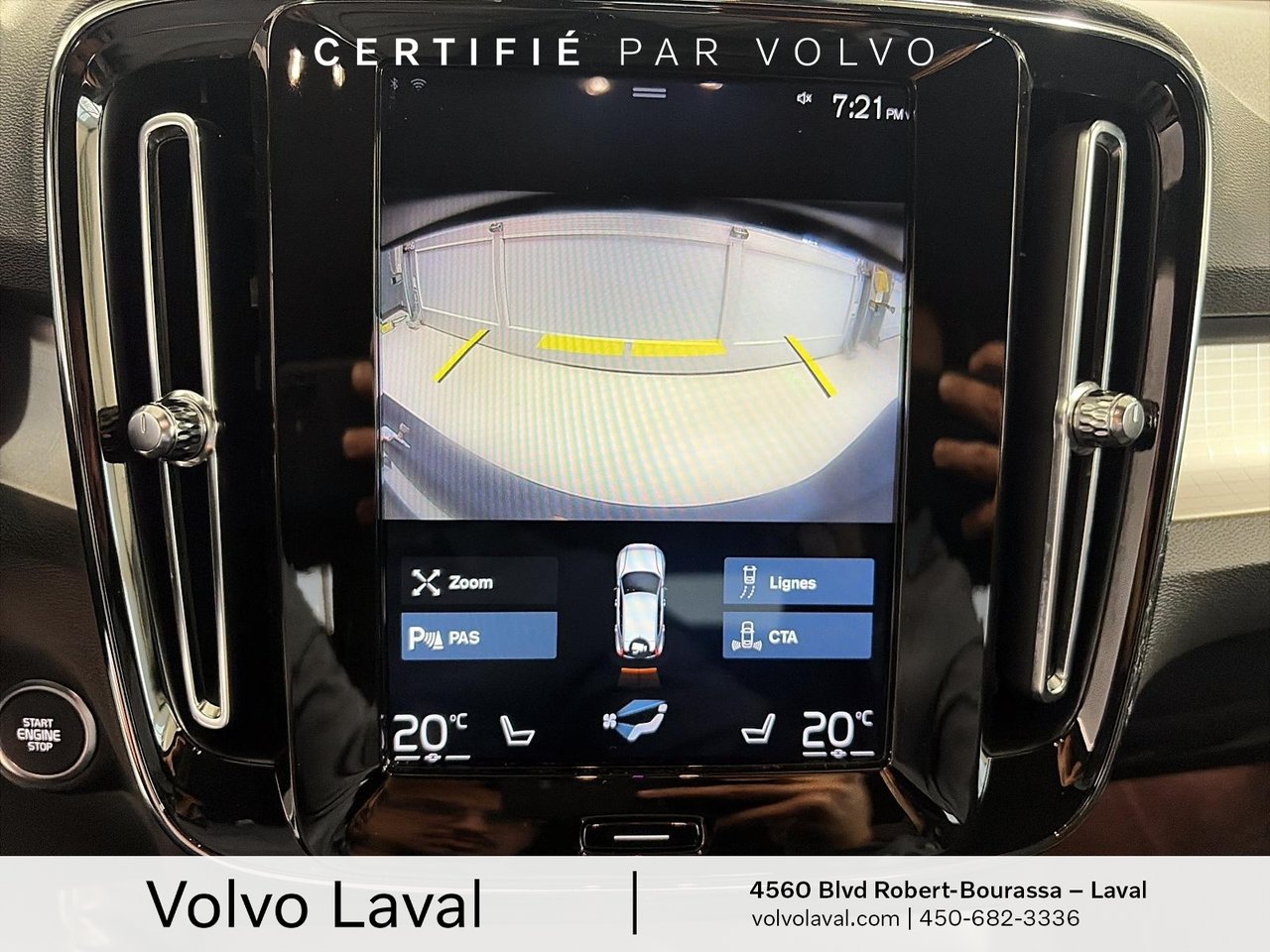 2020 Volvo XC40 - Image 14
