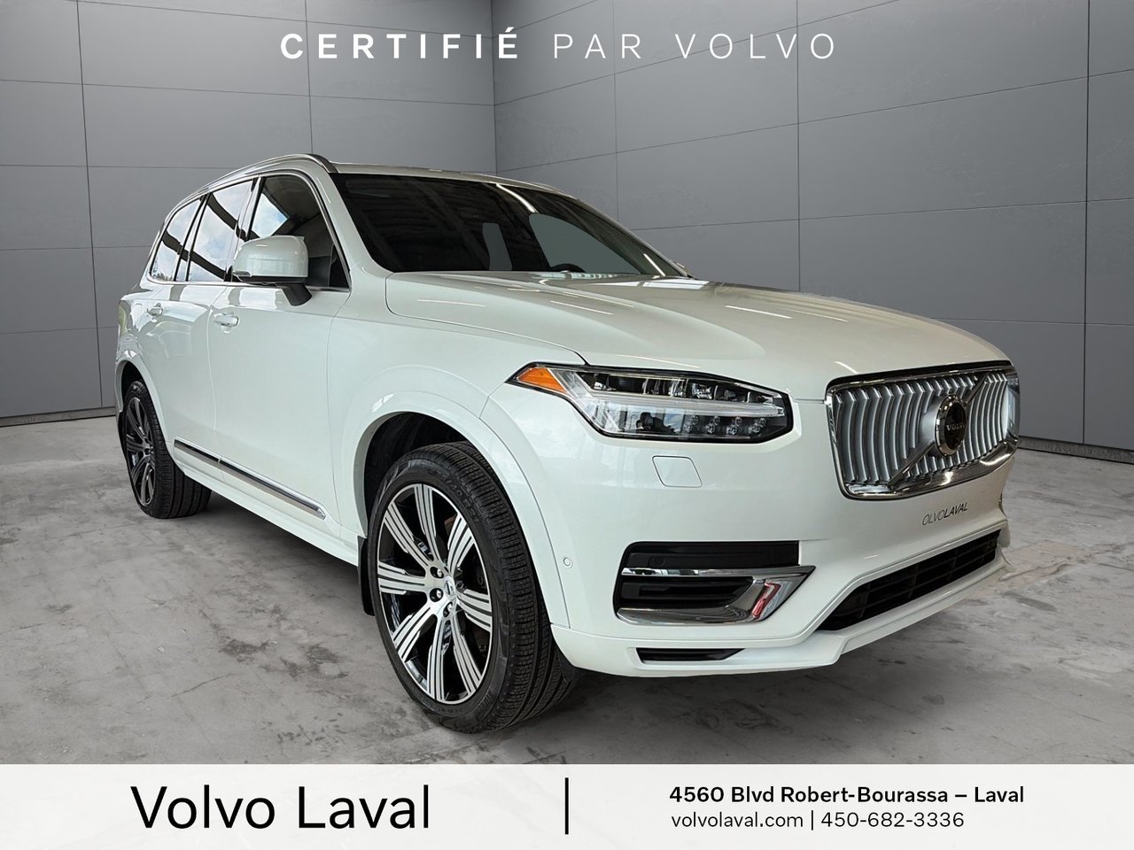 2025 Volvo XC90 Plug-In Hybrid - Image 2