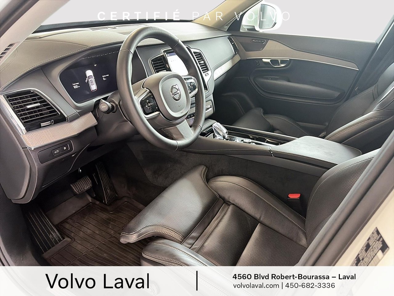 2025 Volvo XC90 Plug-In Hybrid - Image 5