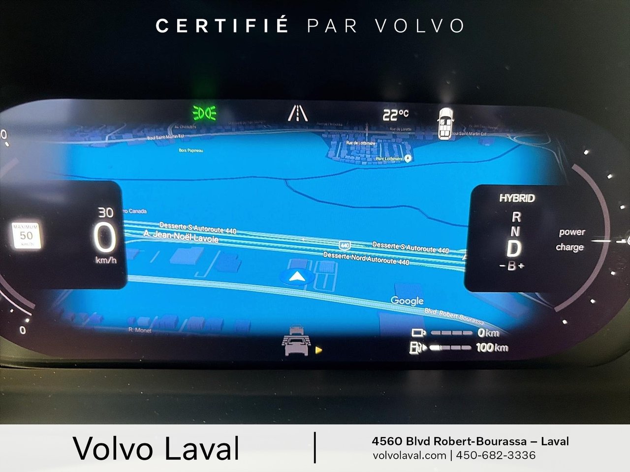2025 Volvo XC90 Plug-In Hybrid - Image 13