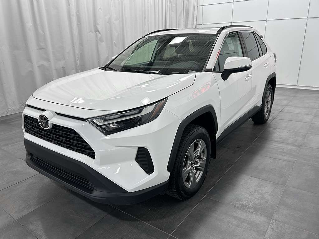 2023 Toyota Rav4 - Image 3