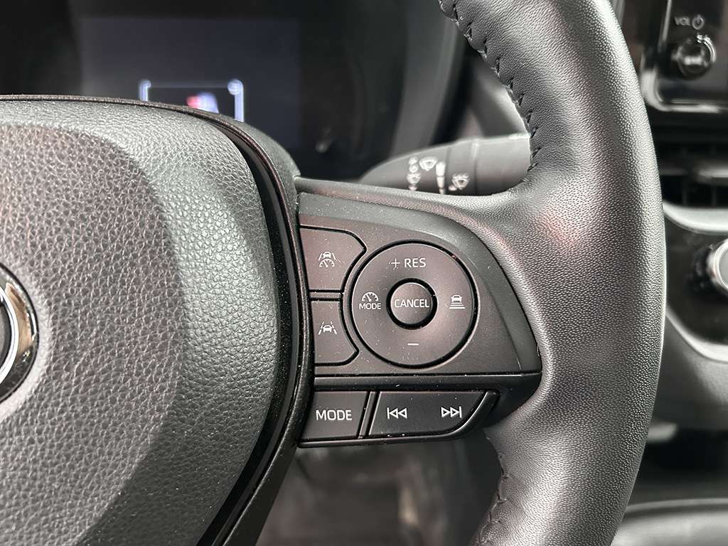 2024 Toyota Corolla - Image 20