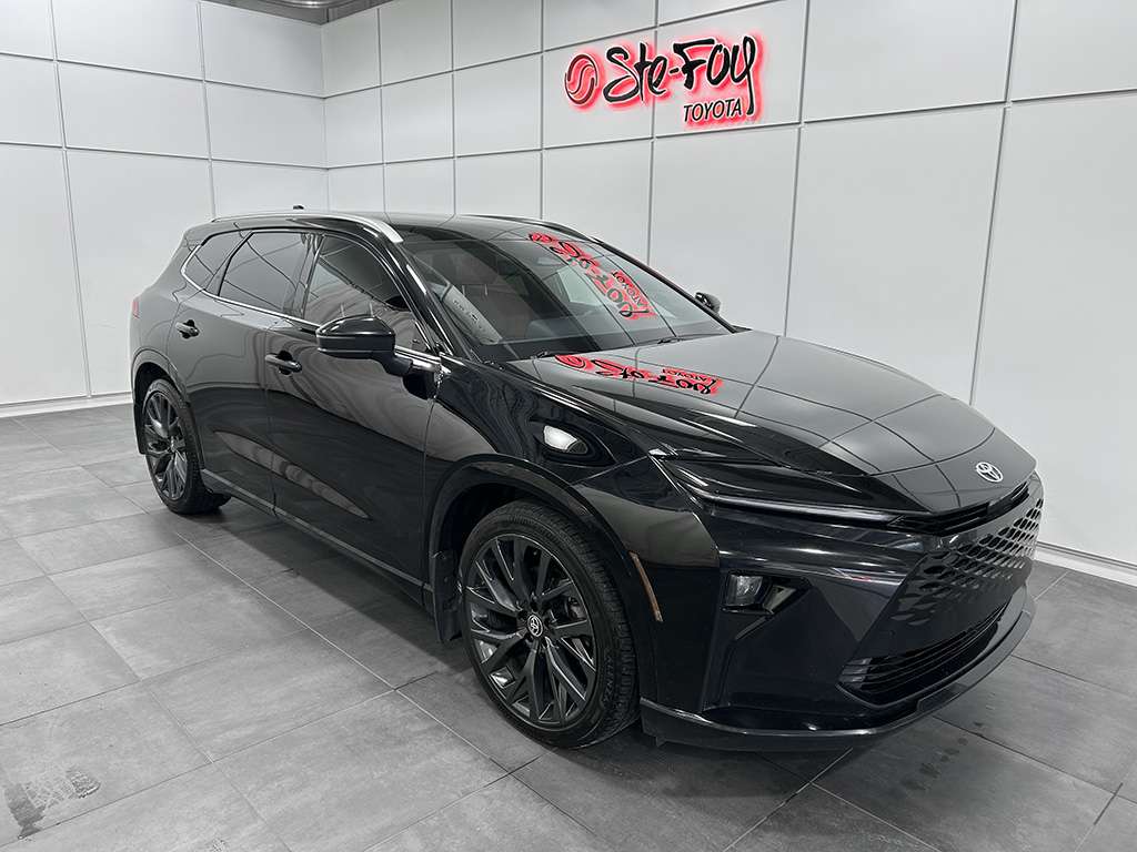 2025 Toyota Crown Signia