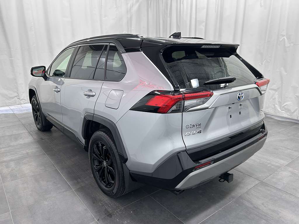 2023 Toyota Rav4 - Image 4