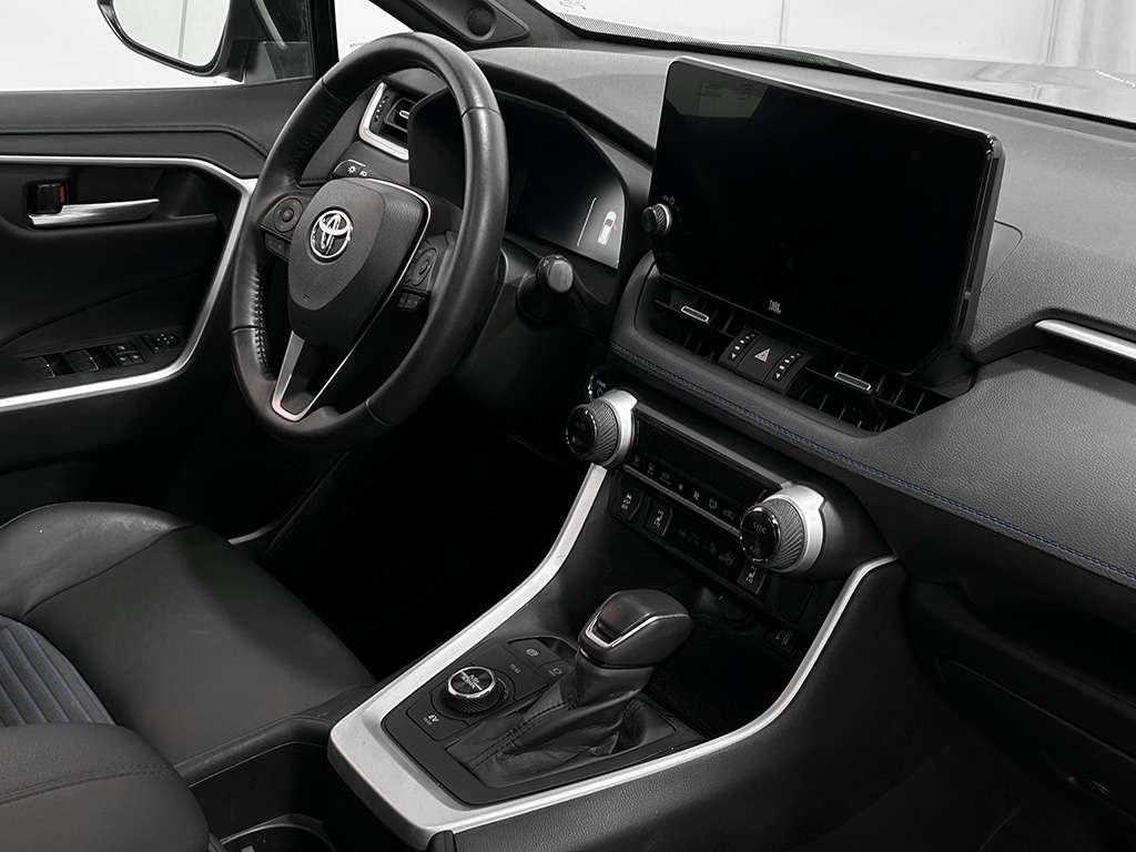 2023 Toyota Rav4 - Image 20