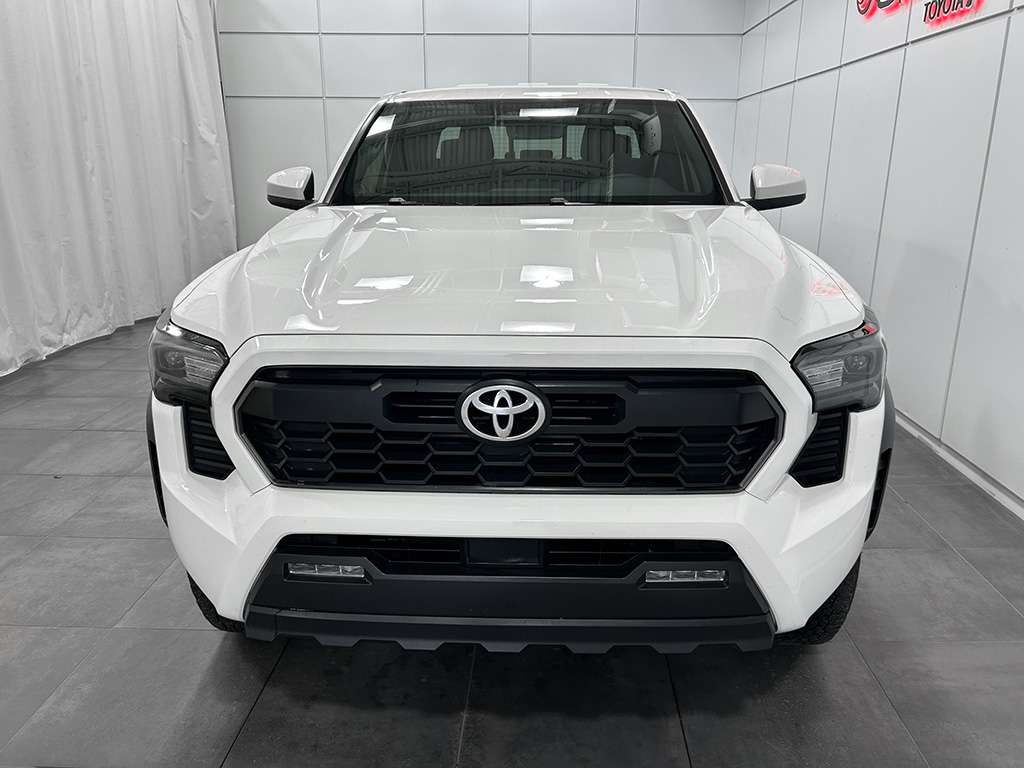 2024 Toyota Tacoma - Image 2