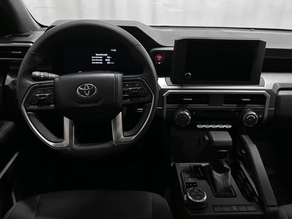 2024 Toyota Tacoma - Image 18