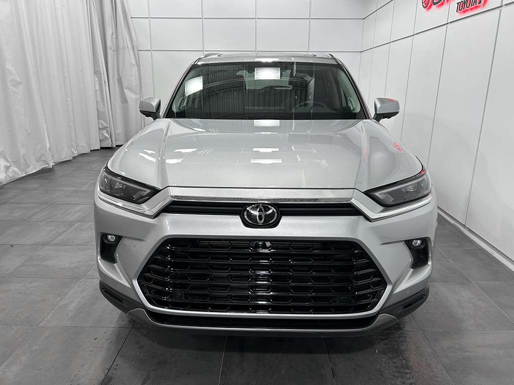 2024 Toyota Grand Highlander - Image 2