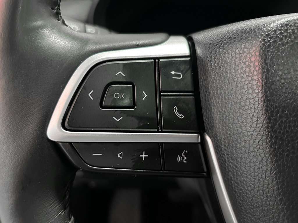 2024 Toyota Grand Highlander - Image 10