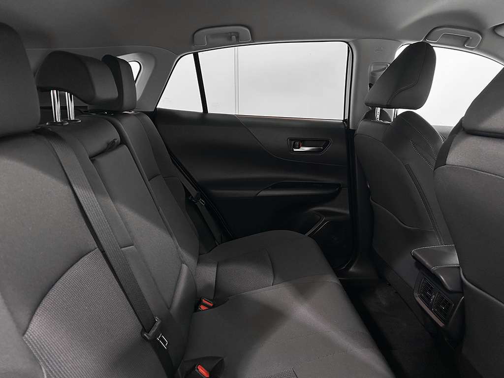 2023 Toyota Venza - Image 19