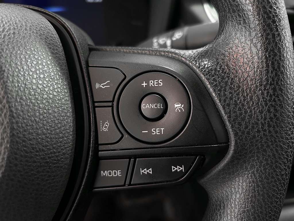 2021 Toyota Corolla - Image 12