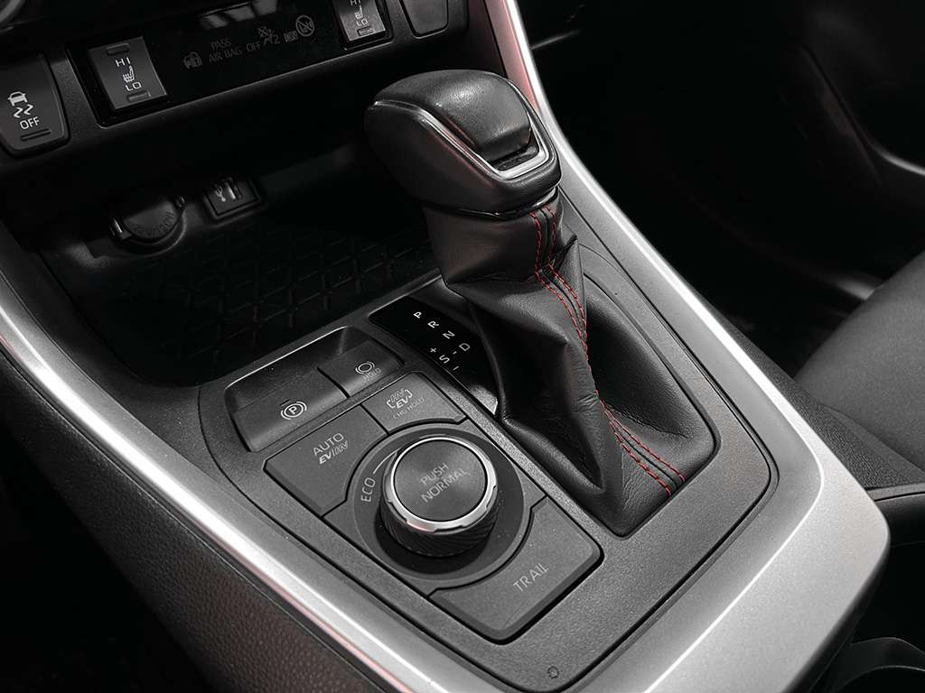 2023 Toyota Rav4 Prime - Image 13