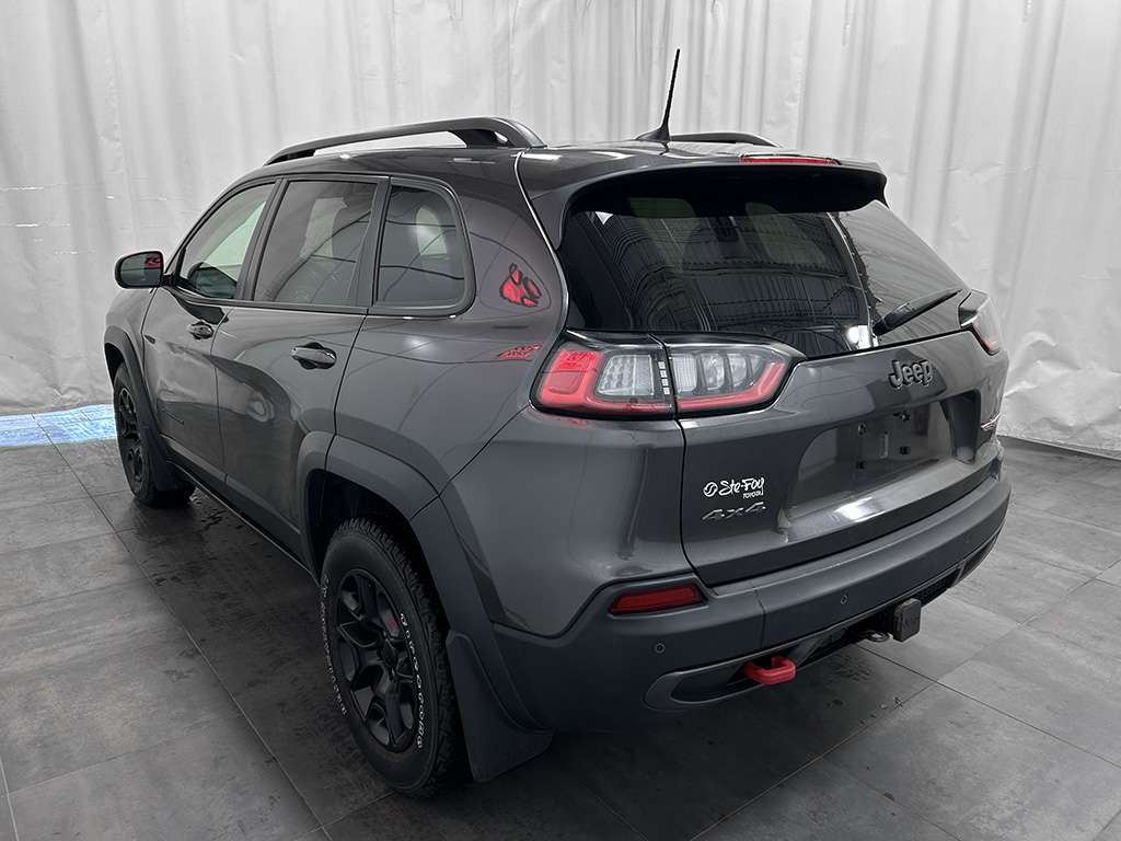 2020 Jeep Cherokee - Image 4