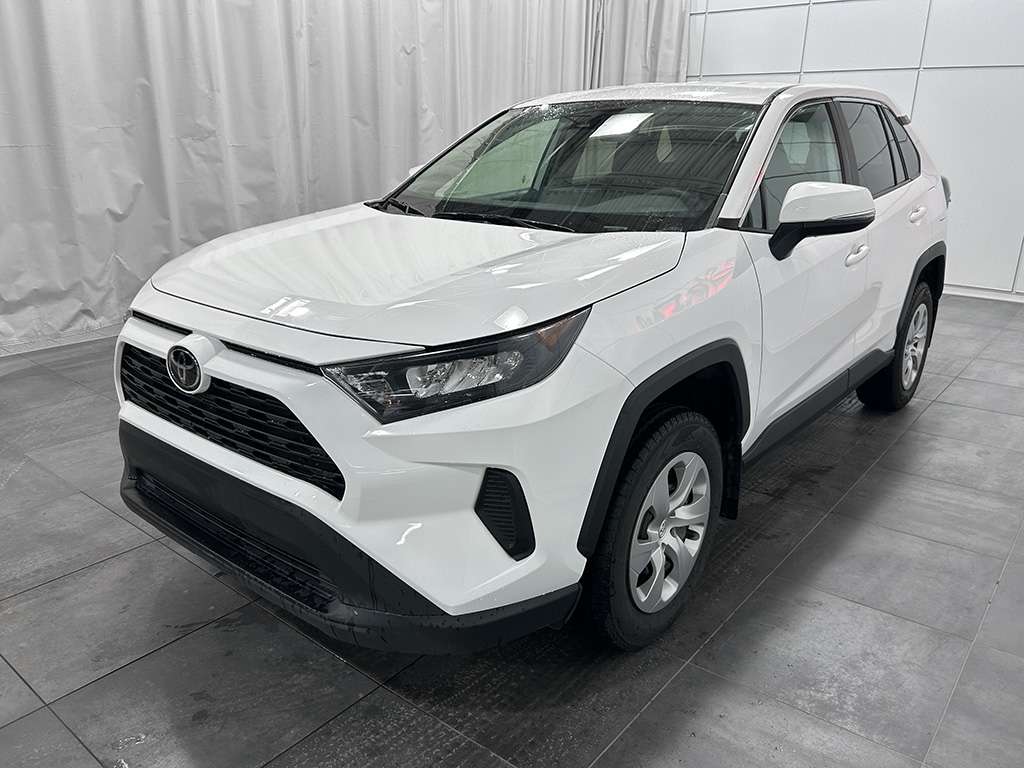 2023 Toyota Rav4 - Image 3