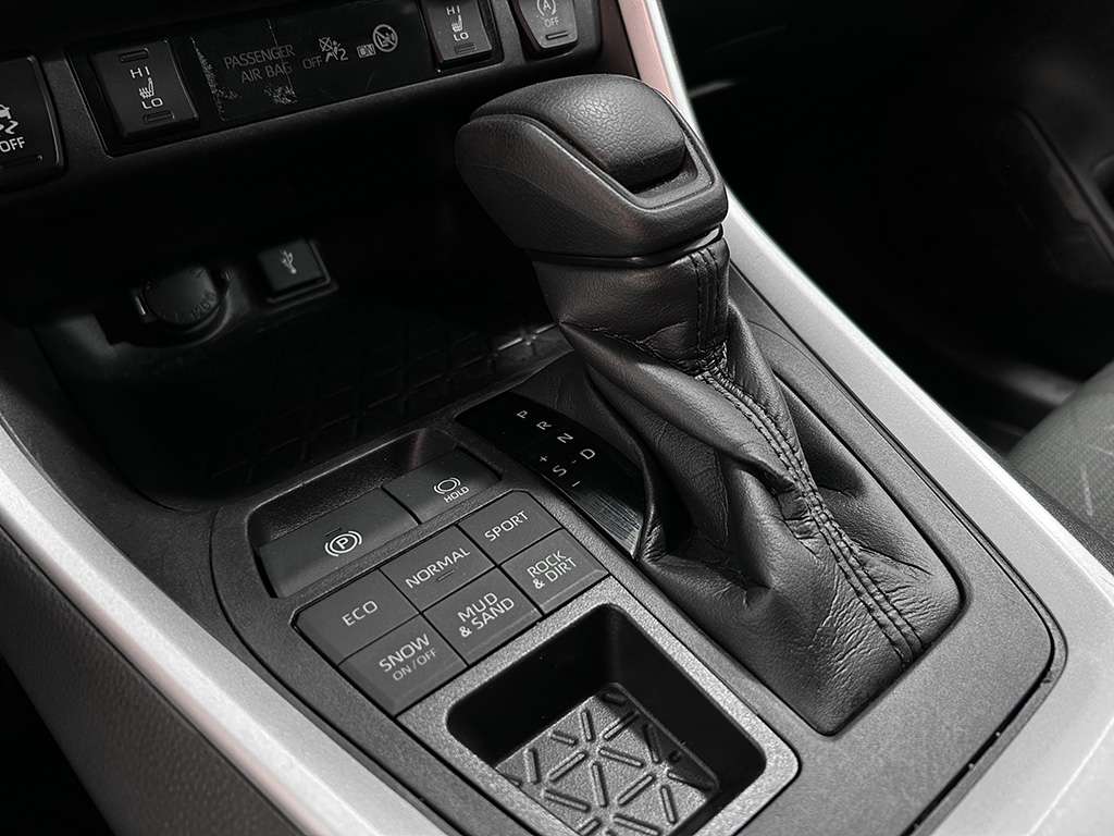 2021 Toyota Rav4 - Image 13