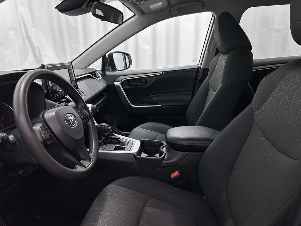 2021 Toyota Rav4 - Image 16