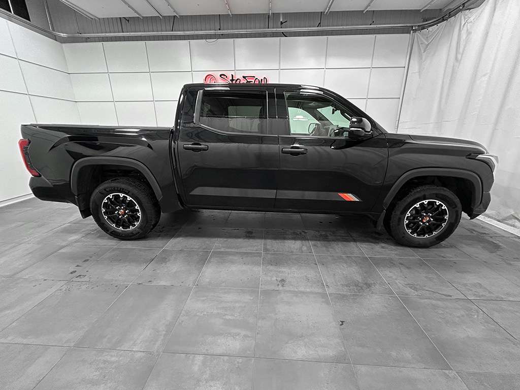 2025 Toyota Tundra - Image 7
