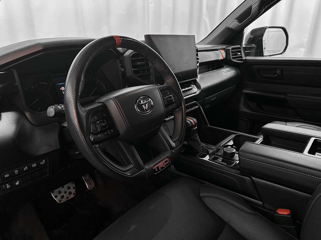 2025 Toyota Tundra - Image 8