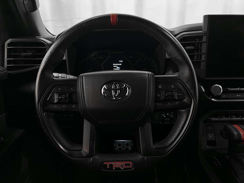 2025 Toyota Tundra - Image 11