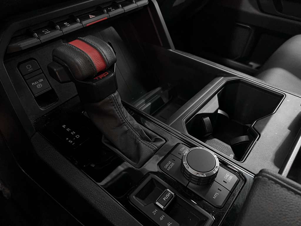 2025 Toyota Tundra - Image 13