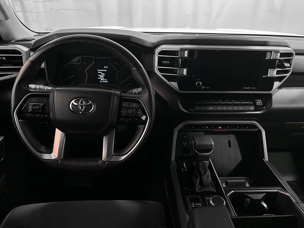 2024 Toyota Tundra - Image 17