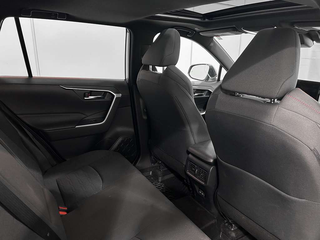 2023 Toyota Rav4 Prime - Image 18