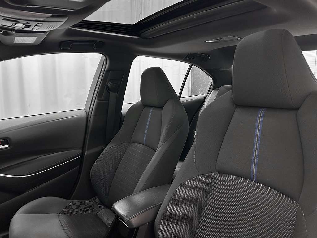 2022 Toyota Corolla - Image 15