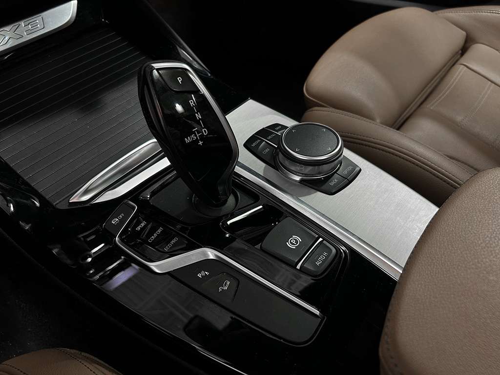 2019 Bmw X3 - Image 13