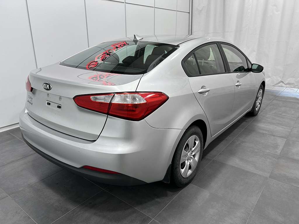2015 Kia Forte - Image 6