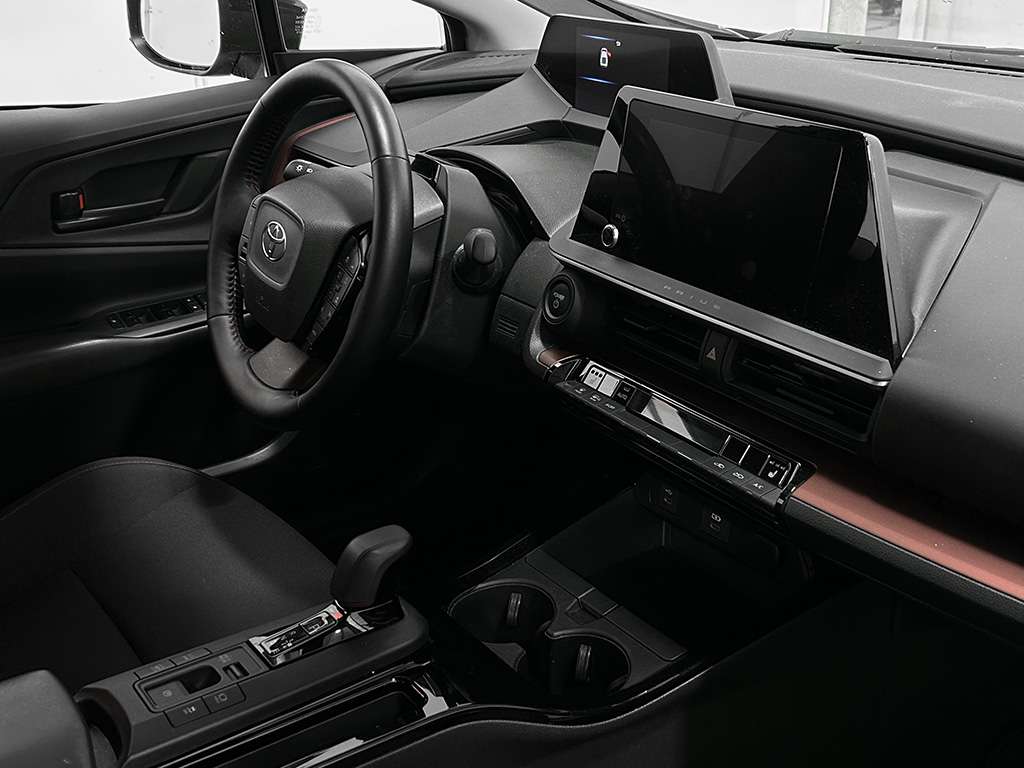 2025 Toyota Prius Prime - Image 20