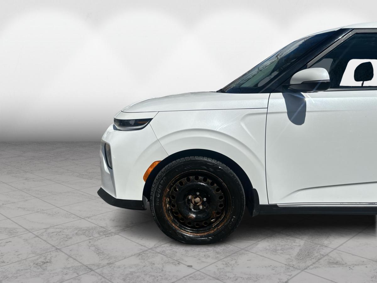 2020 Kia Soul EV - Image 9