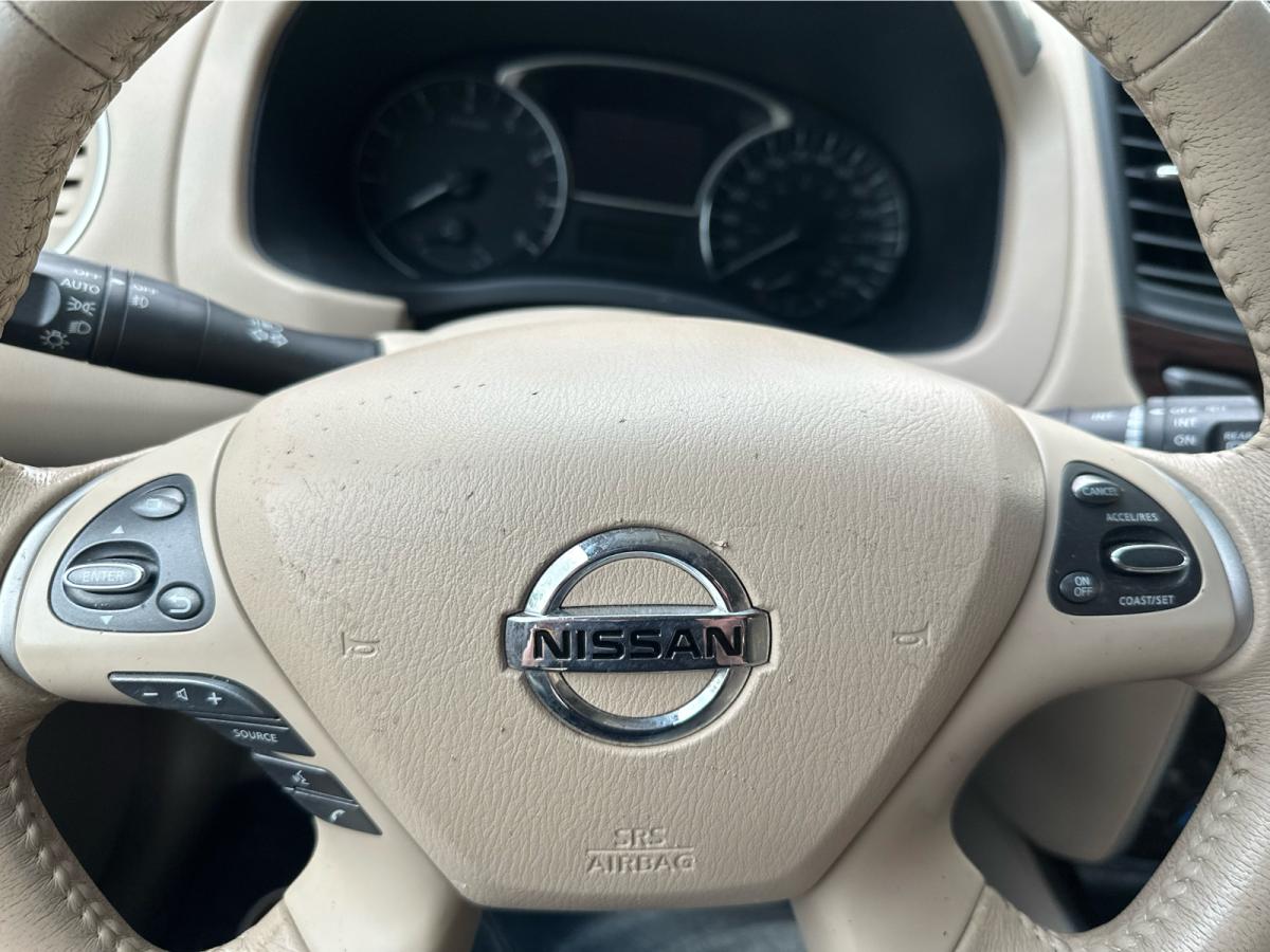 2014 Nissan Pathfinder - Image 14