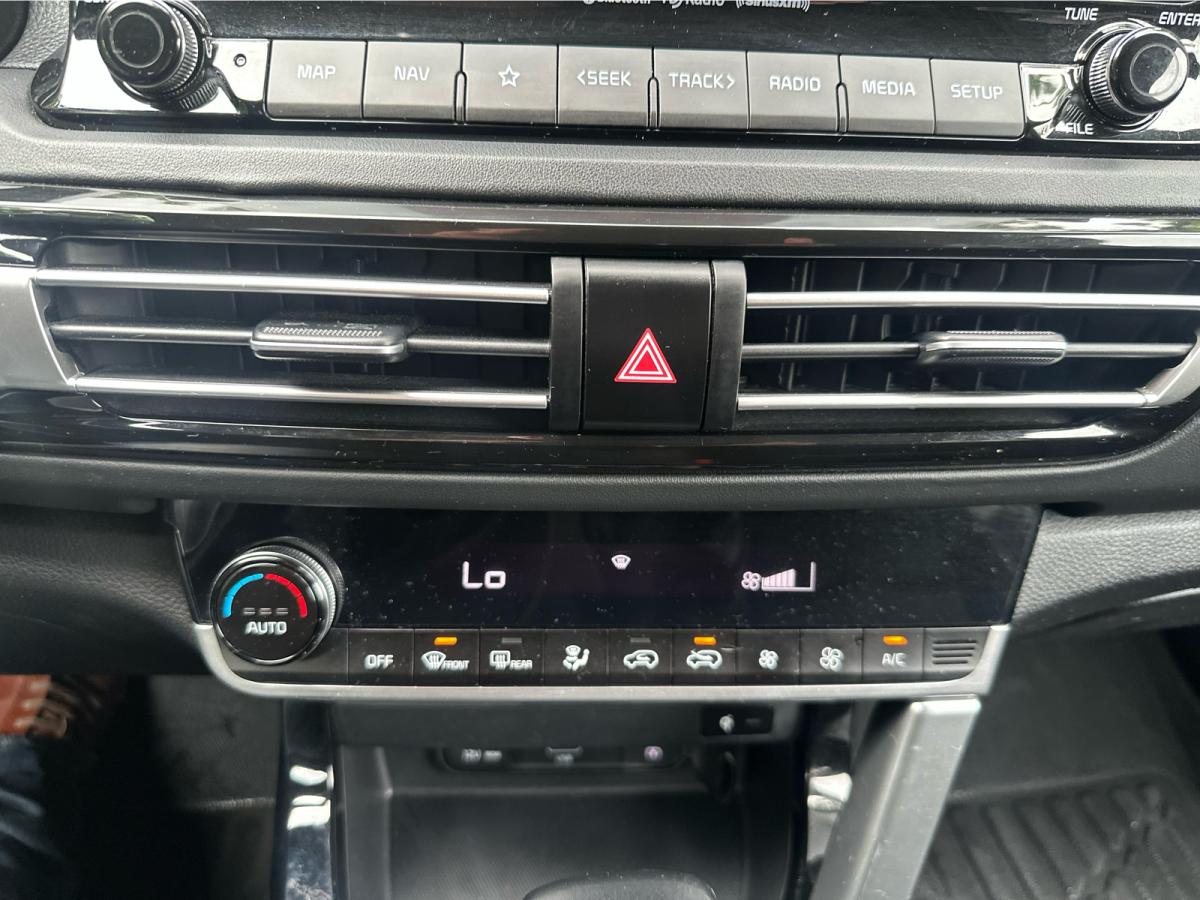 2021 Kia Seltos - Image 18