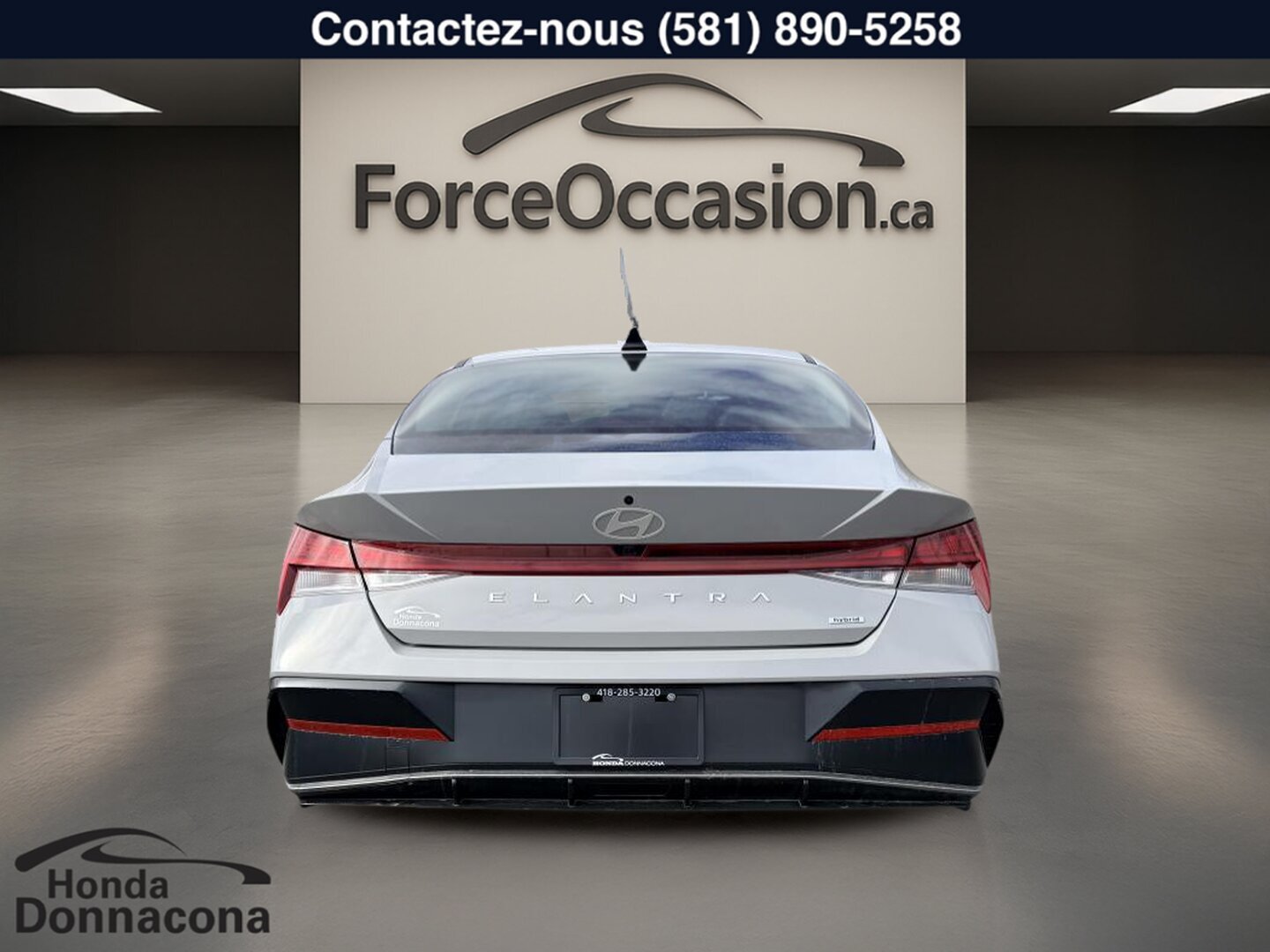 2025 Hyundai Elantra Hybrid - Image 8