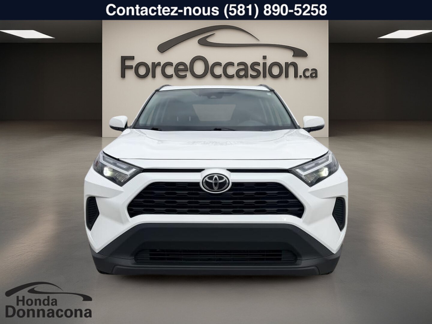 2022 Toyota RAV4 - Image 5