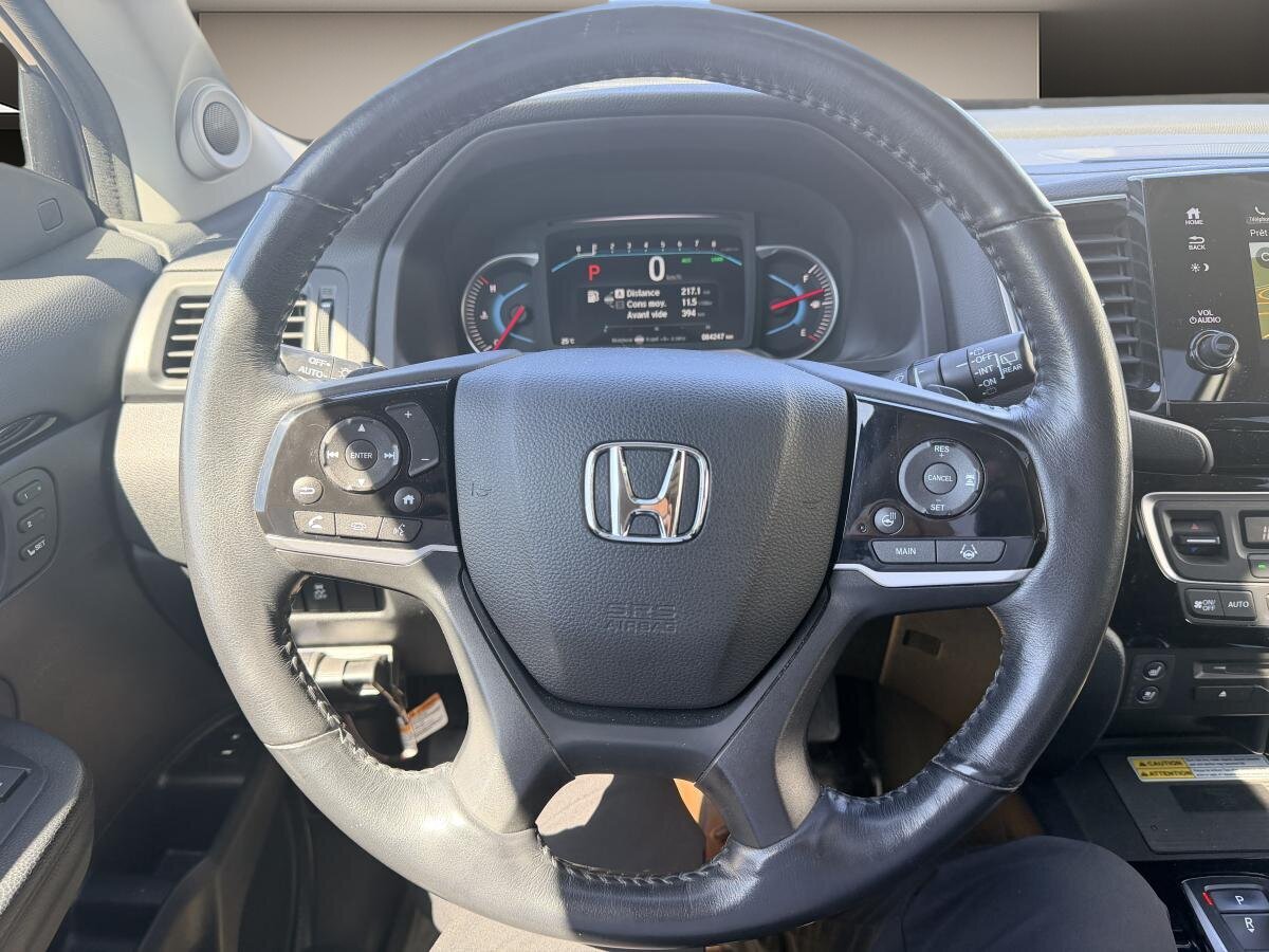 2020 Honda Pilot - Image 16
