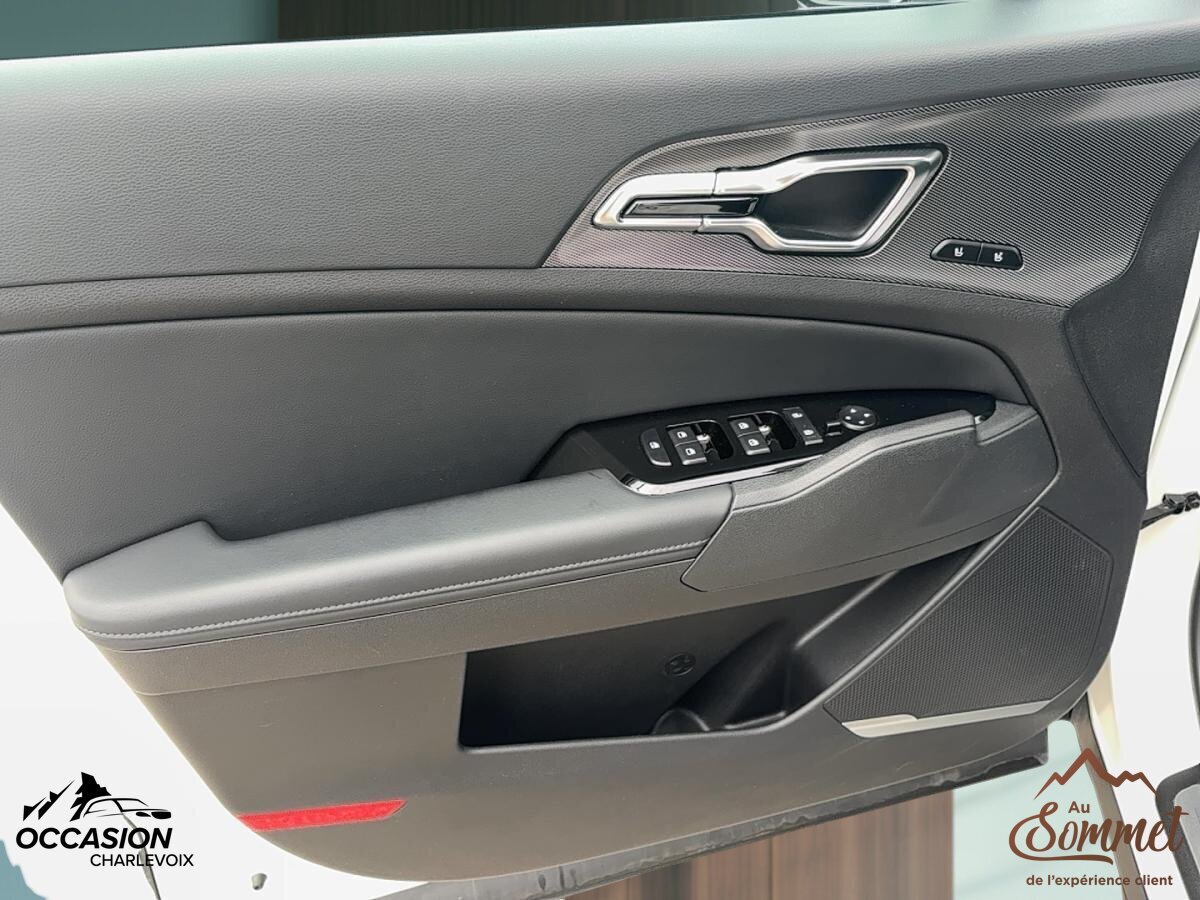 2023 Kia Sportage - Image 7